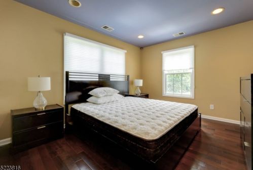 118 Independence Trl, Paterson NJ 07512-2808 exterior