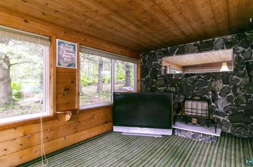 4750 Morris Thomas Rd, Duluth MN 55811-3750 exterior