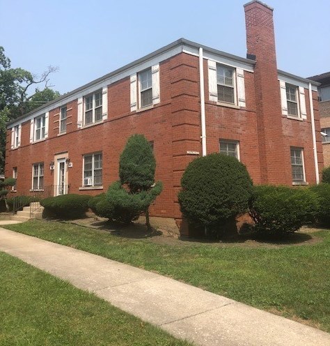 10620 Walden Pkwy, Chicago, IL 60643-2609