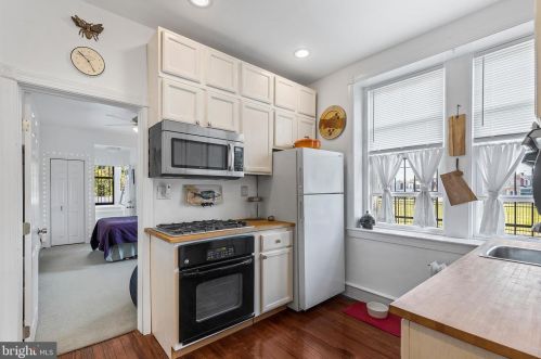 529 56th St, Philadelphia PA  19143-1925 exterior