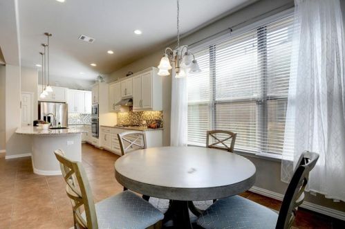 829 Catalina Ln, Austin TX 78737-4715 exterior