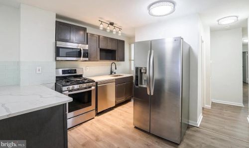 1902 5th St, Philadelphia PA  19122-2123 exterior