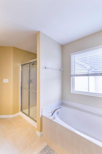 4006 Mcree Ave, Saint Louis MO 63110-2425 exterior