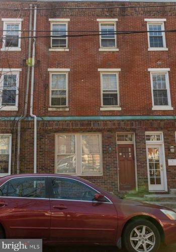 308 Bainbridge St, Philadelphia PA  19147-1544 exterior