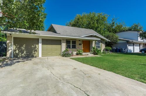 8721 Charing Cross Ln, Dallas, TX 75238-3811