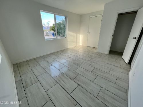 427 29th St, Tucson AZ  85713-2948 exterior