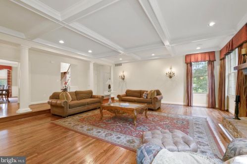 15173 Sapling Rdg Dr, Dayton MD 21036-1259 exterior