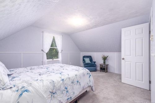 434 Putnam Pike, Killingly CT 06241-1608 exterior