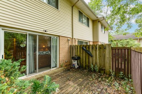 3647 Kenbrooke Ct, Kalamazoo MI 49006-5438 exterior