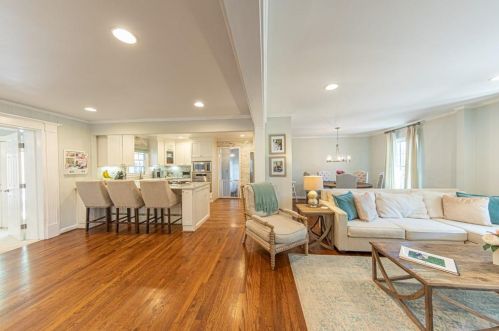 490 Carolwood Ln, Atlanta GA 30342-2714 exterior