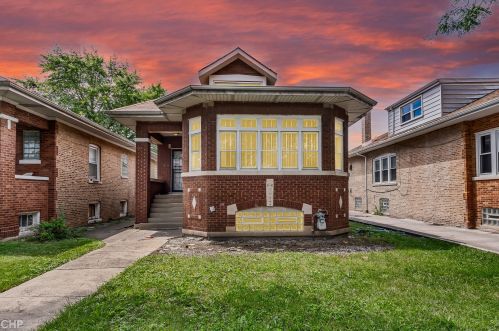 9320 Throop St, Chicago, IL 60620-3622