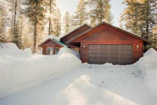 668 Woodlands Dr, Mccall, ID 83638-0019