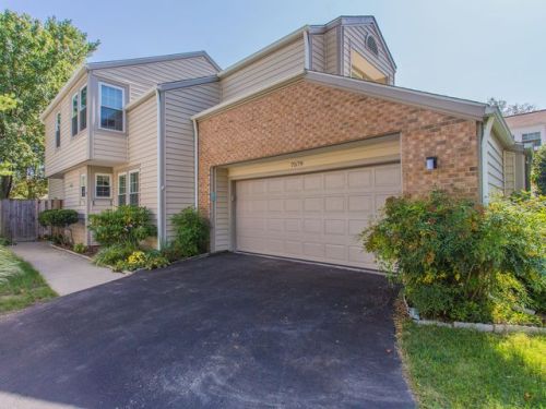 7579 Cross Gate Ln, Alexandria, VA 22315-4622