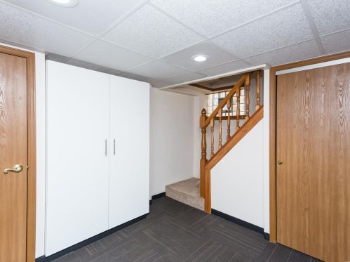 6471 Devonshire Ave, Saint Louis MO 63109-2505 exterior