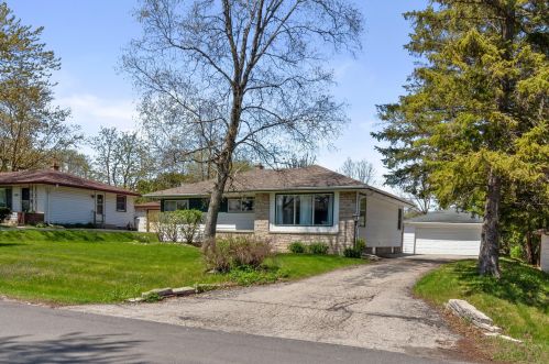 7445 53rd St, Milwaukee WI  53223-4805 exterior