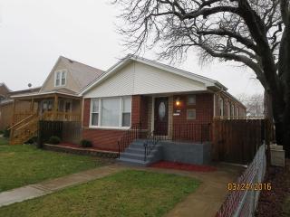 11316 Kedzie Ave, Chicago, IL 60655-2316