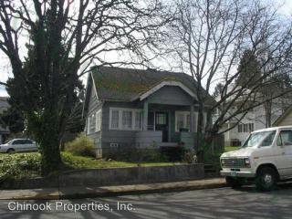 90 20th Ave, Eugene OR  97405-2902 exterior