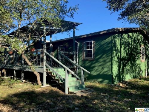 1000 Cherry Crk Blvd, Spring Branch TX 78070-6330 exterior