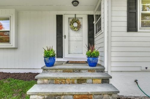 14 Catamount Rd, Westport, CT 06880-1717