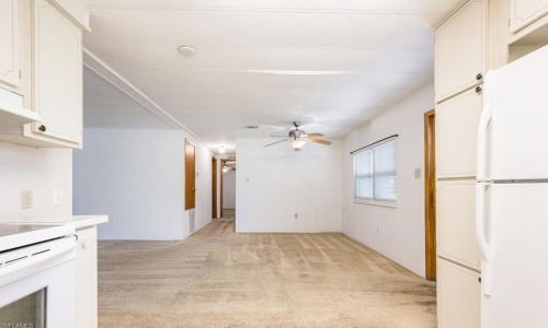 94 Le Mans Dr, Naples FL 34112-9126 exterior