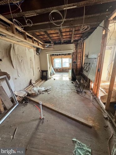 3425 Allegheny Ave, Philadelphia PA 19132-1021 exterior