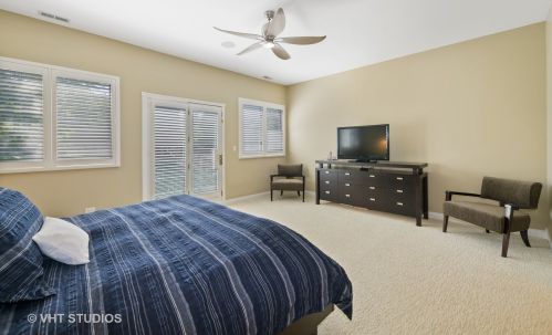 2647 Marshfield Ave, Chicago IL 60614-1001 exterior