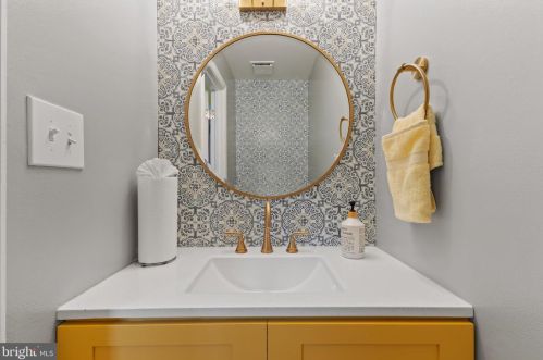 66 Catoctin Ct, Silver Spring MD 20906-2006 exterior