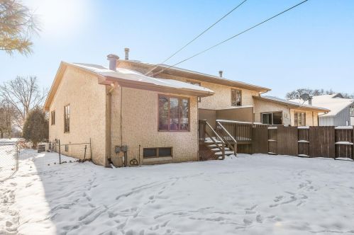 1163 County Rd B, Saint Paul MN 55113-4302 exterior