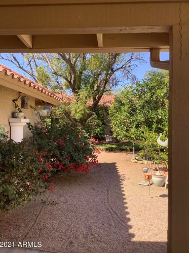 13026 44th Way, Phoenix, AZ 85044-4015