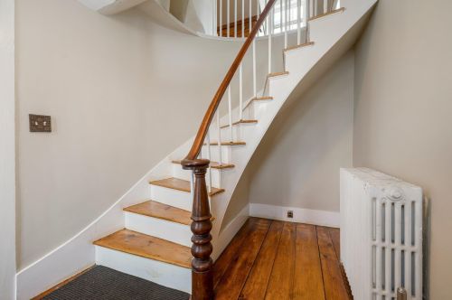 33 Washington St, Concord NH  03301-4341 exterior