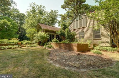 27977 Le Gates Cove Rd, Easton, MD 21601-8289