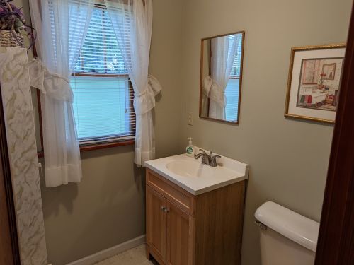 7609 Ctr Dr, Bull Valley IL 60097-9261 exterior