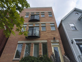 1929 Sawyer Ave, Chicago IL  60623-2612 exterior