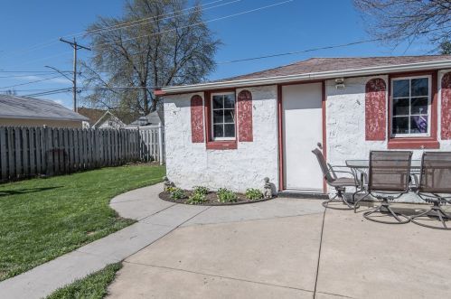 2157 67th Pl, Milwaukee WI 53219-1308 exterior