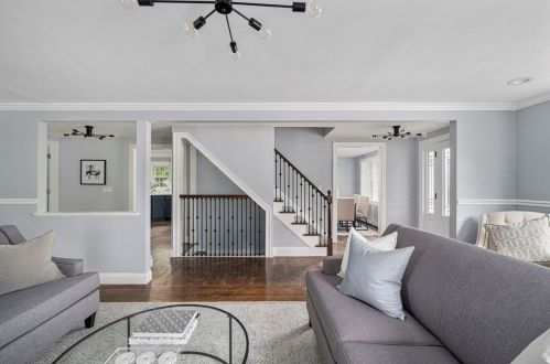 4 Mount Ave, Providence RI  02906-3410 exterior