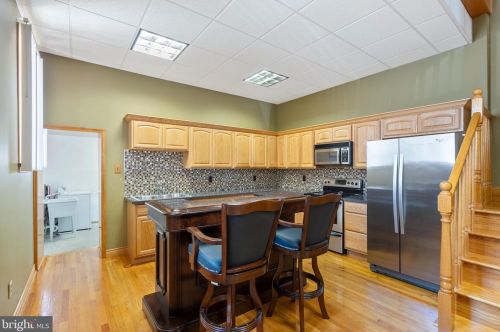 1712 2nd St, Philadelphia PA 19148-1334 exterior