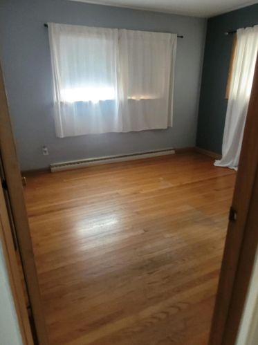 5425 Coldspring Rd, Milwaukee WI  53220-3172 exterior