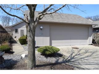 12424 Corinth Ct, Cleveland, OH 44149-3247