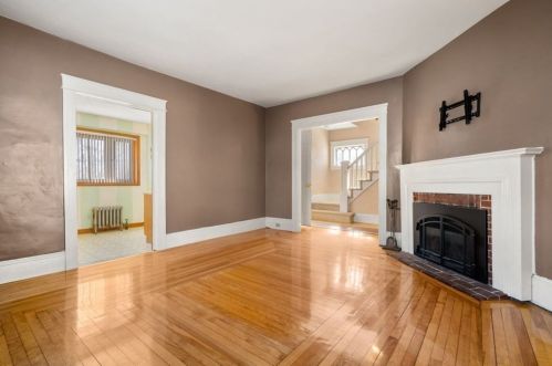 53 Chatanika Ave, Worcester MA 01602-1110 exterior