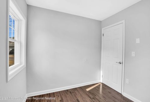 3106 Hiawatha Ave, Point Pleasant Beach NJ 08742-3541 exterior