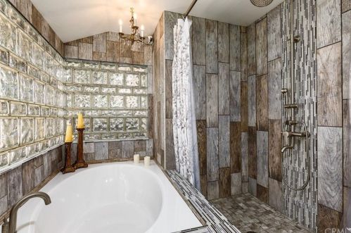 31150 Avenida Del Reposo, Temecula CA 92591-1719 exterior