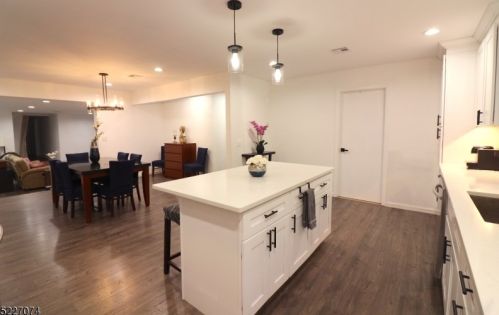 115 Scudders Rd, Sparta NJ  07871-3536 exterior