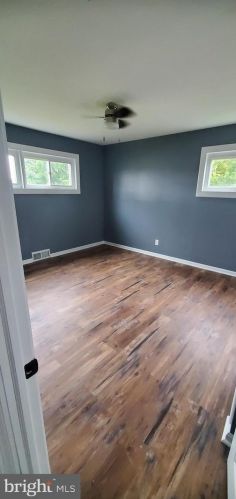 229 Schubert Ave, Runnemede NJ 08078-1844 exterior