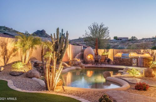 27417 60 Ln, Phoenix AZ 85035-4824 exterior