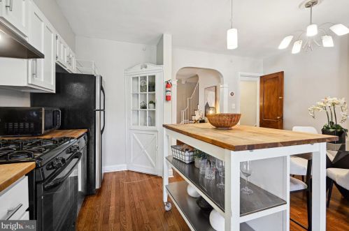 2316 13 Pl, Washington DC 20018-1110 exterior