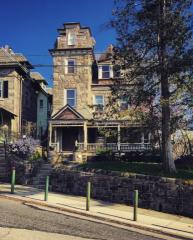 325 Green Ln, Philadelphia PA  19128-4725 exterior