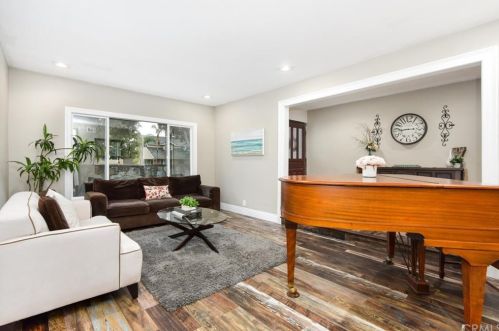 13561 Malena Dr, Tustin CA 92780-1914 exterior