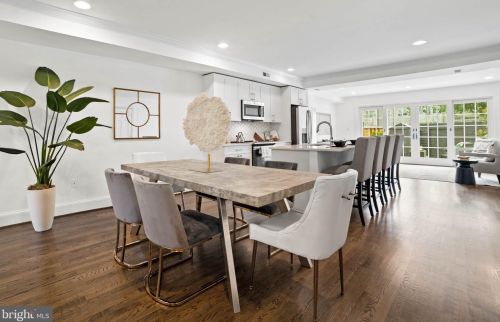 1713 Bay St, Washington DC 20003-1647 exterior