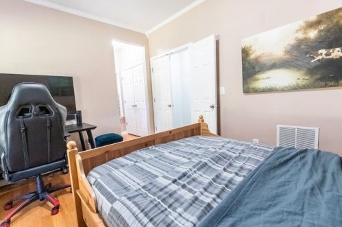 886 Commonwealth Ave, Atlanta GA 30312-3663 exterior