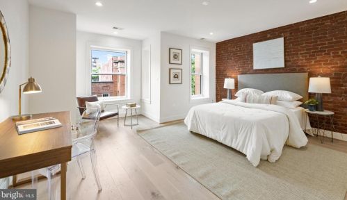 1834 Swann St, Washington DC  20009-5505 exterior